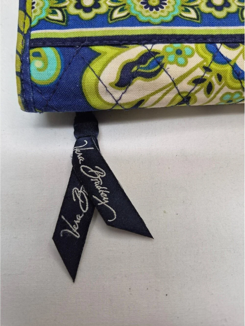 Vera Bradley Quilted Fabric Tri-Fold Wallet with Floral Pattern B460